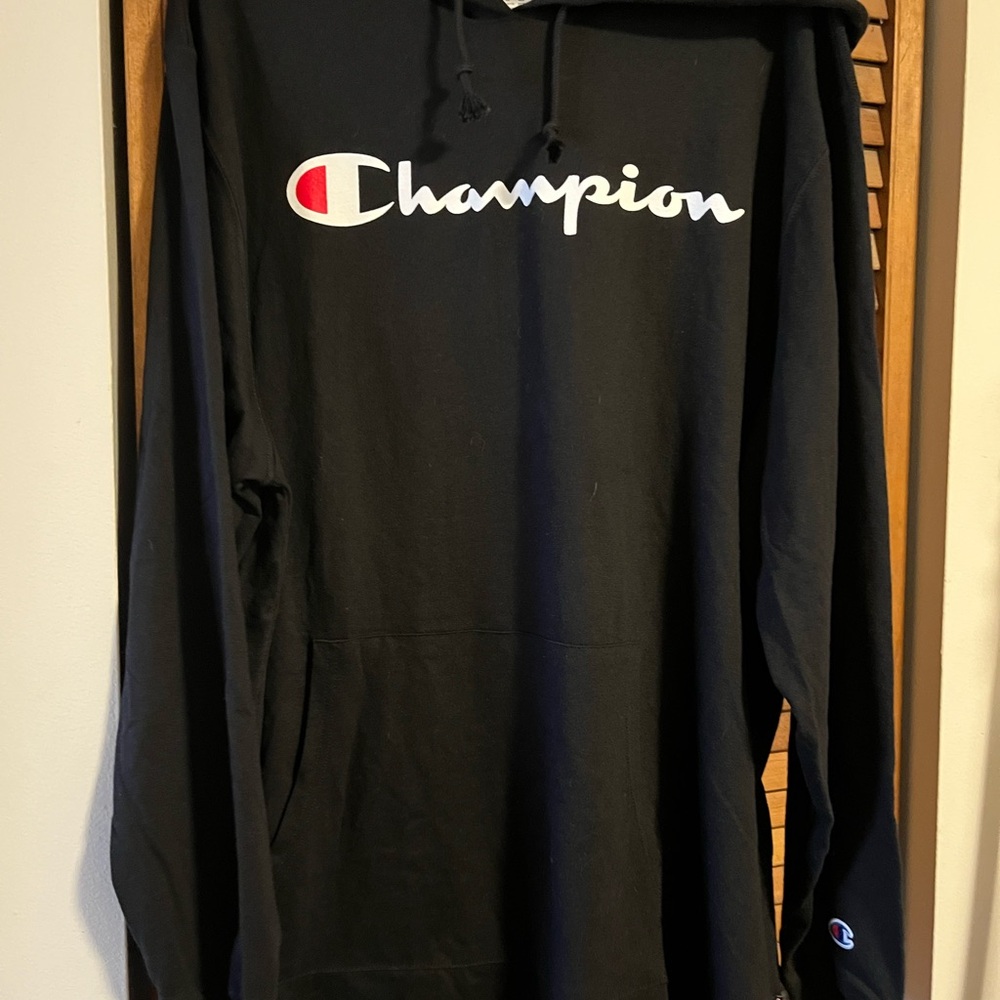 Champion long sleeve shirt